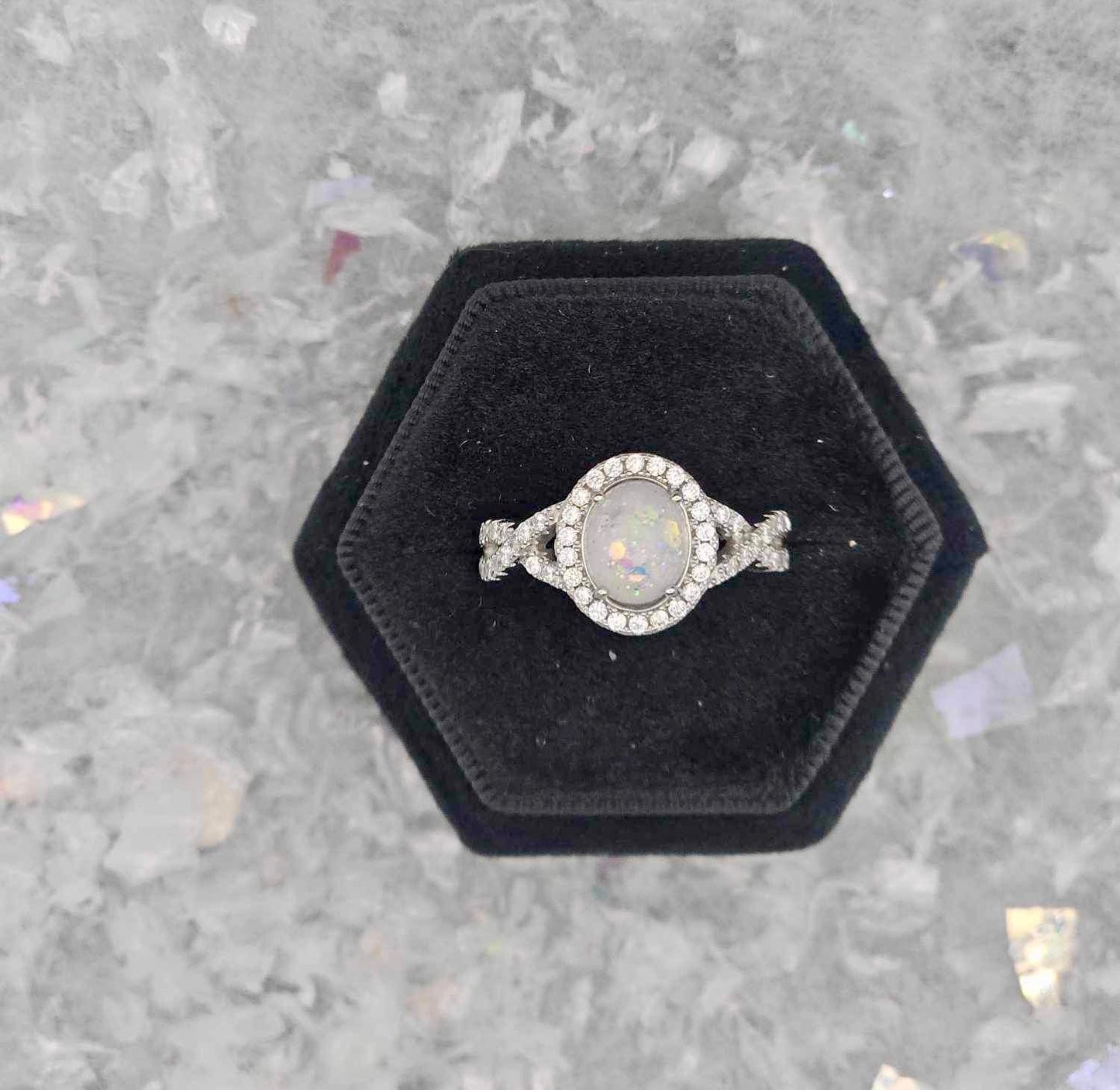 Oval Infinity Band