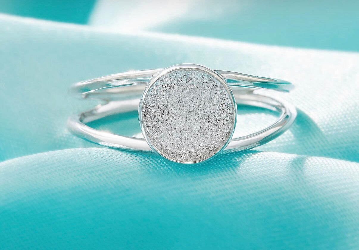 Round Bezel